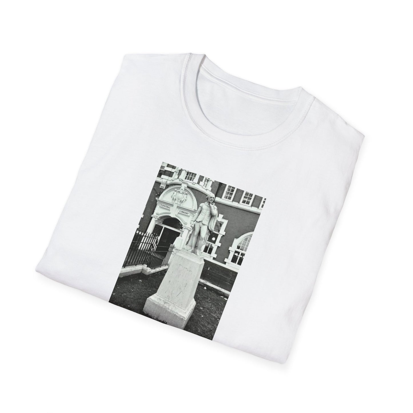 University of East London Stratford Campus Shakespeare Statue Unisex Ultra Cotton T-Shirt